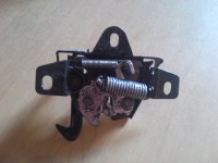 Замок капота lanos sens 96303295